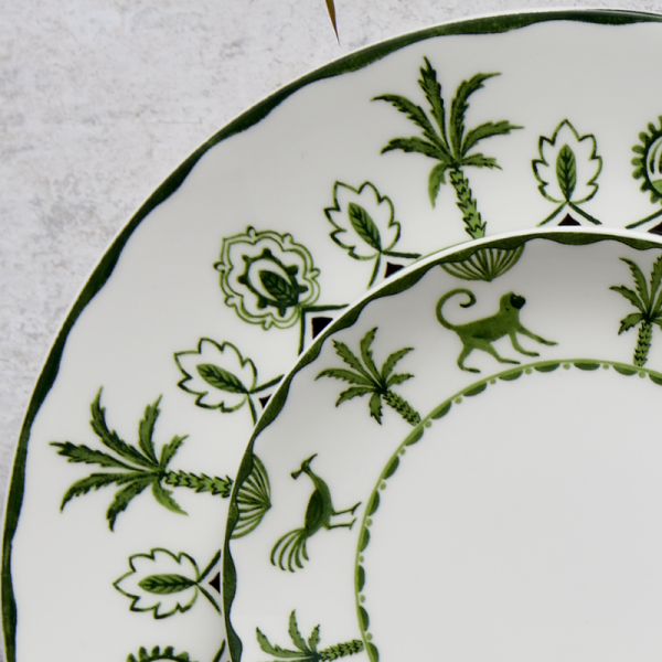 William Edwards Sultans Garden Green Coupe Bowl 24cm 59.7cl (9 1/2" 21oz)